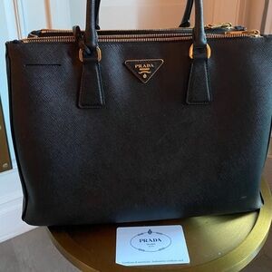AUTHENTIC PRADA PURSE -$2060